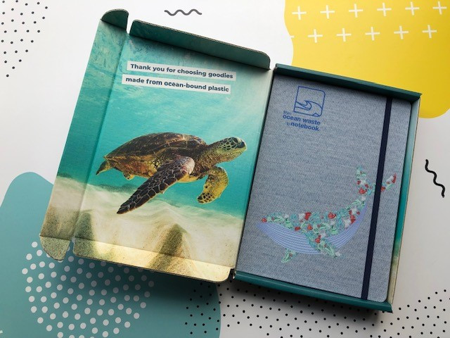 media/image/Ocean-Notebook-in-doosje.jpg